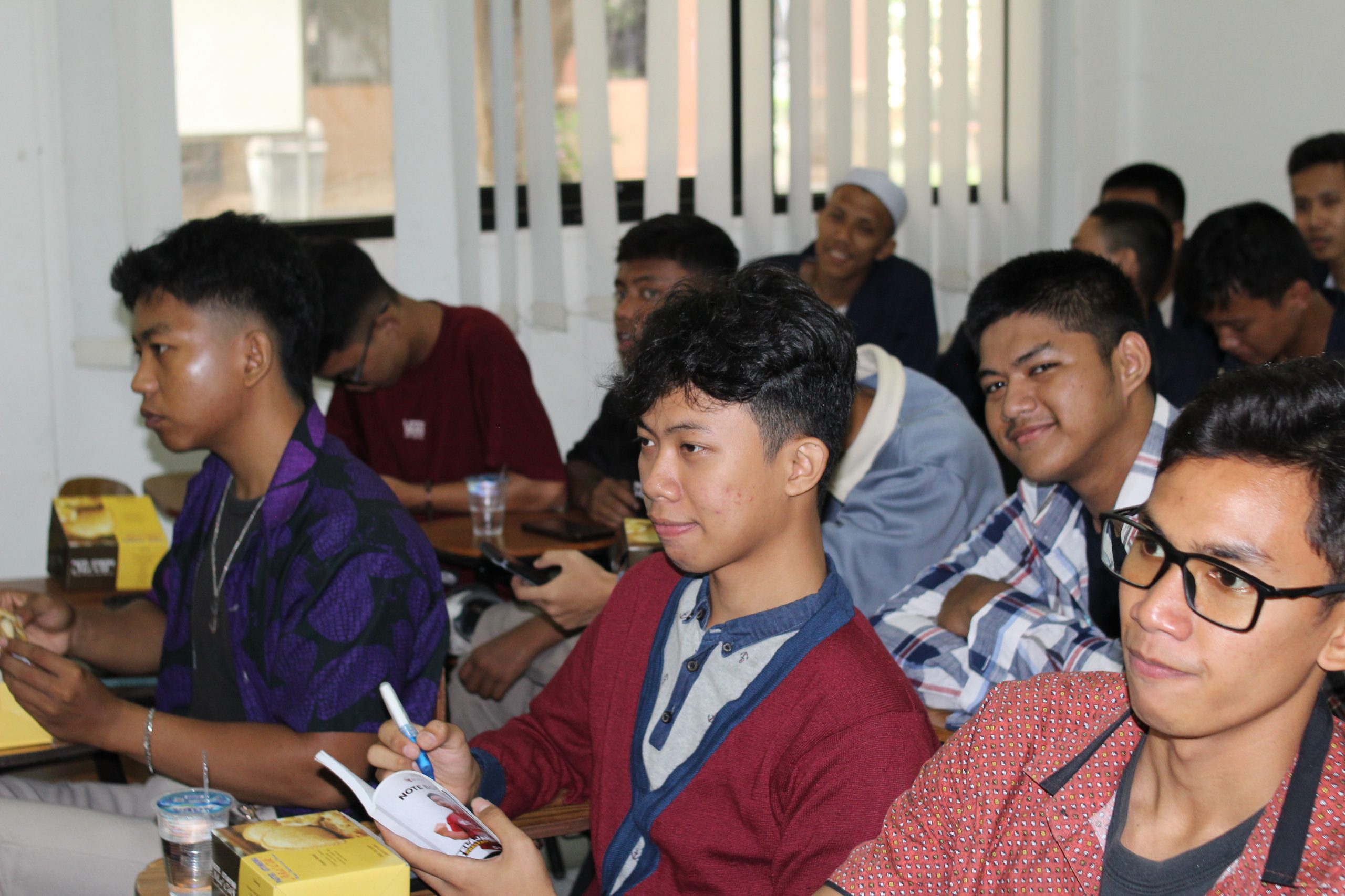 BPJS Kesehatan Bekerjasama dengan Universitas Islam 45 untuk Edukasi Mahasiswa tentang Program Jaminan Kesehatan Nasional (24) BPJS Kesehatan Bekerjasama dengan Universitas Islam 45 untuk Edukasi Mahasiswa tentang Program Jaminan Kesehatan Nasional (24)