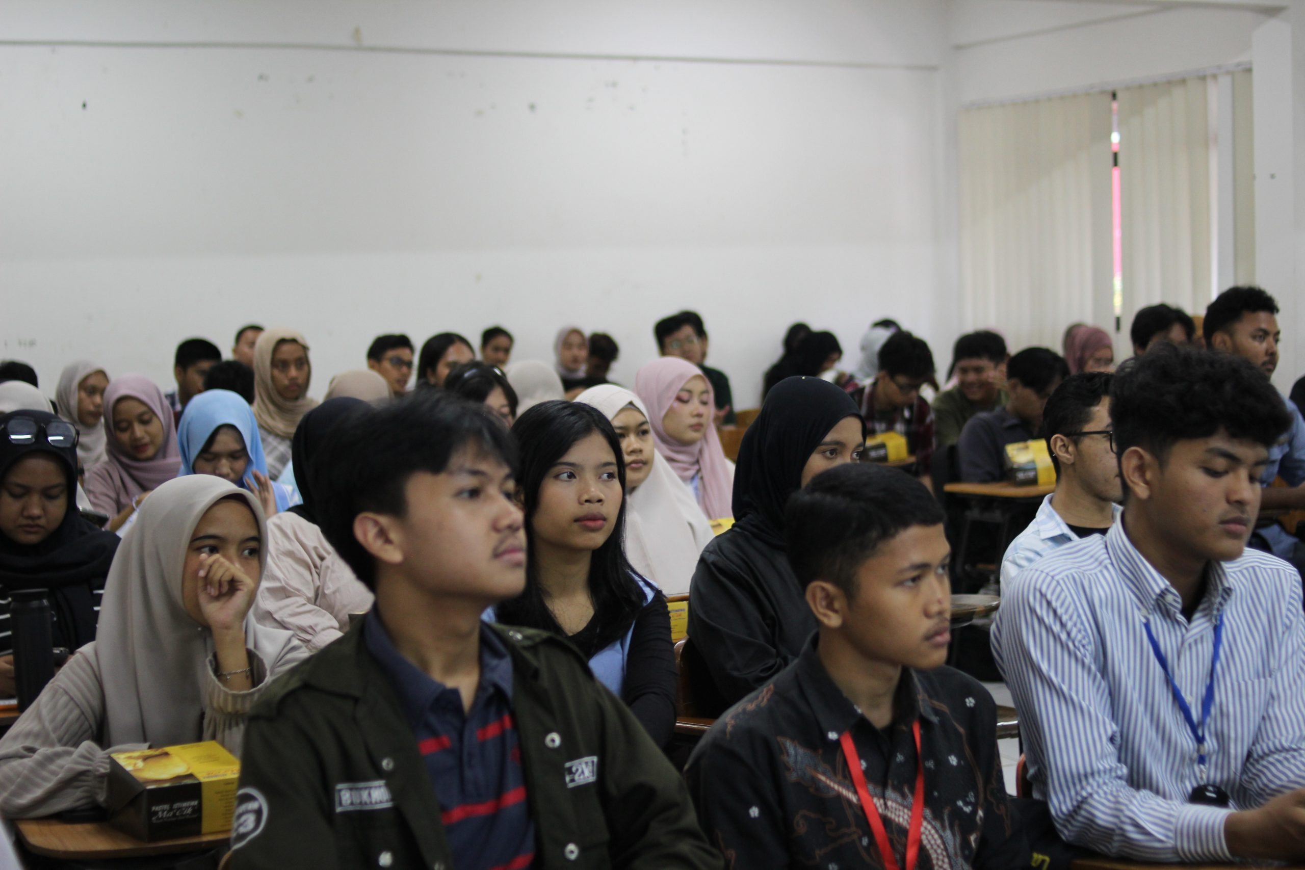 BPJS Kesehatan Bekerjasama dengan Universitas Islam 45 untuk Edukasi Mahasiswa tentang Program Jaminan Kesehatan Nasional (31) BPJS Kesehatan Bekerjasama dengan Universitas Islam 45 untuk Edukasi Mahasiswa tentang Program Jaminan Kesehatan Nasional (31)