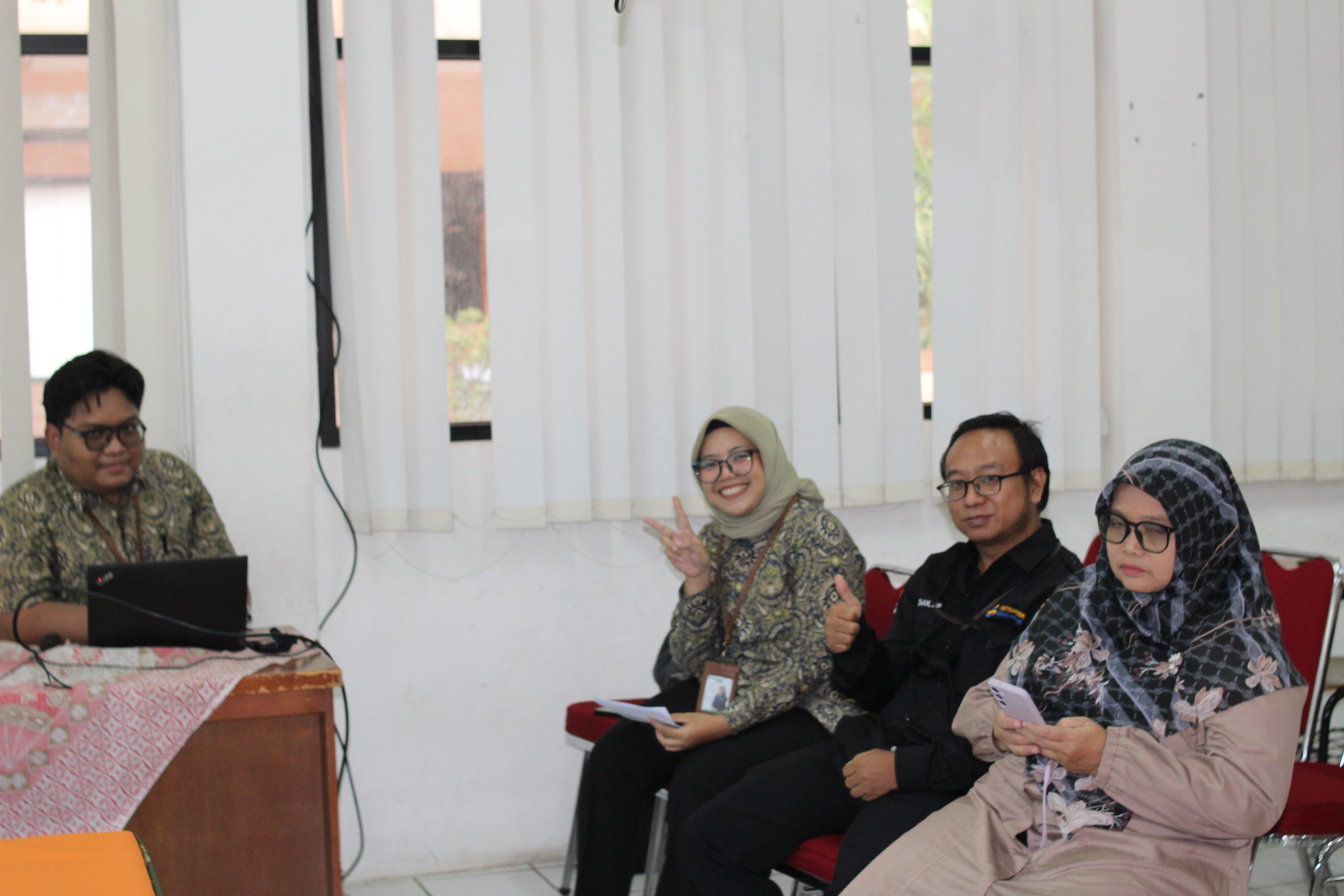 BPJS Kesehatan Bekerjasama dengan Universitas Islam 45 untuk Edukasi Mahasiswa tentang Program Jaminan Kesehatan Nasional (40) BPJS Kesehatan Bekerjasama dengan Universitas Islam 45 untuk Edukasi Mahasiswa tentang Program Jaminan Kesehatan Nasional (40)