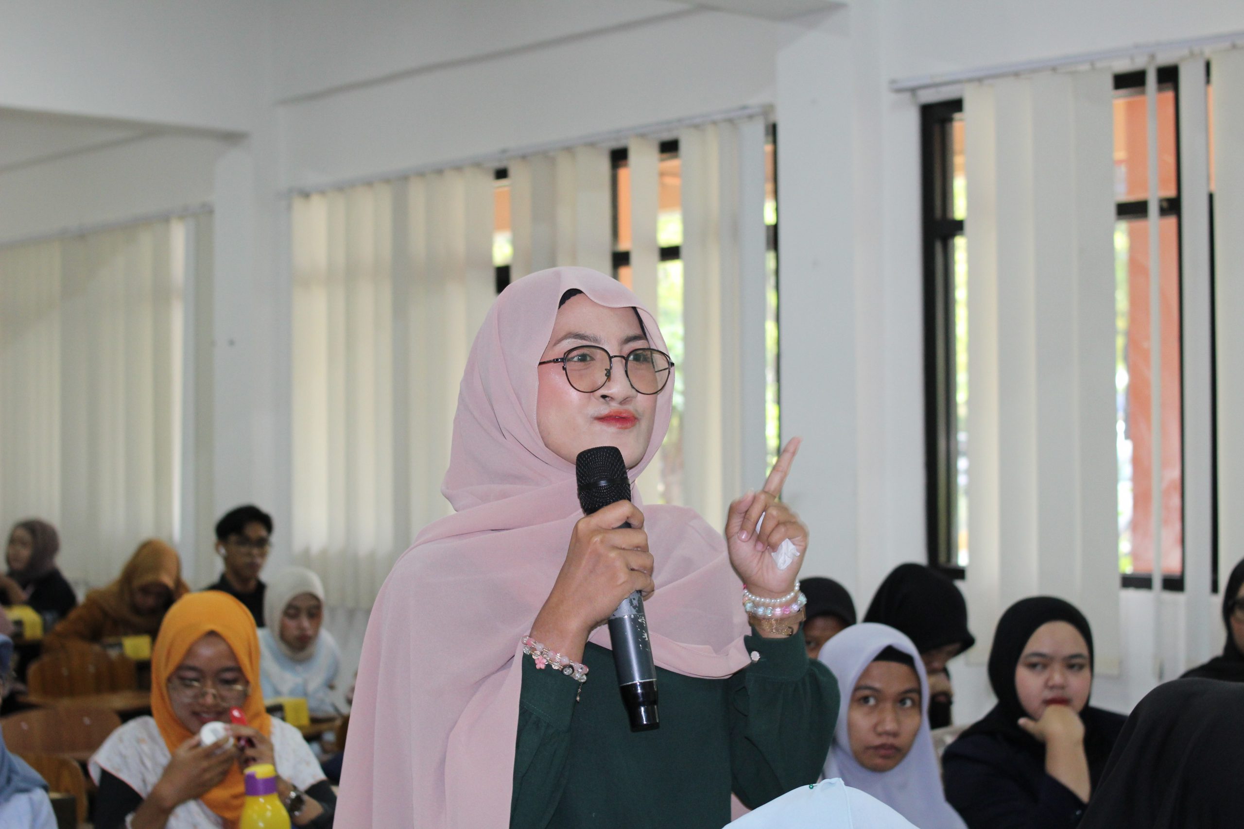 BPJS Kesehatan Bekerjasama dengan Universitas Islam 45 untuk Edukasi Mahasiswa tentang Program Jaminan Kesehatan Nasional (5) BPJS Kesehatan Bekerjasama dengan Universitas Islam 45 untuk Edukasi Mahasiswa tentang Program Jaminan Kesehatan Nasional (5)
