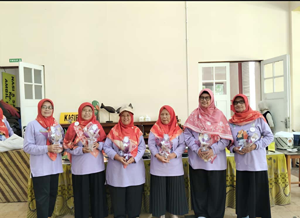 Pelepasan Sekolah Lansia Bersinar Kecamatan Bekasi Selatan Standar 2 Wujud Kebahagiaan dan Semangat Belajar di Usia Emas (3)