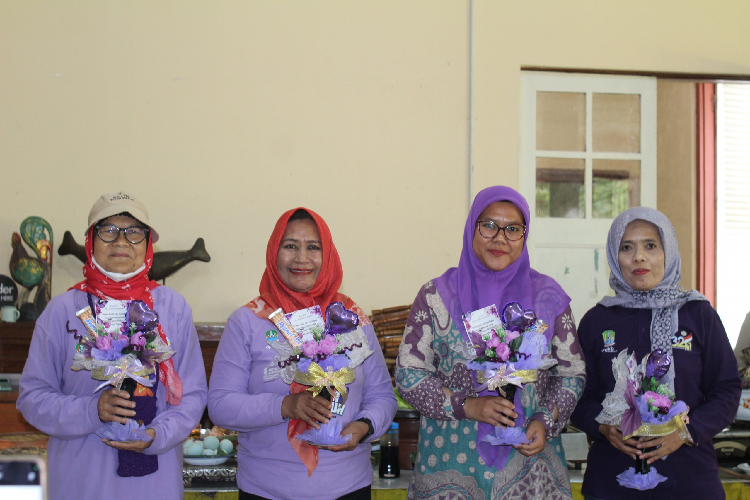 Pelepasan Sekolah Lansia Bersinar Kecamatan Bekasi Selatan Standar 2 Wujud Kebahagiaan dan Semangat Belajar di Usia Emas (4)