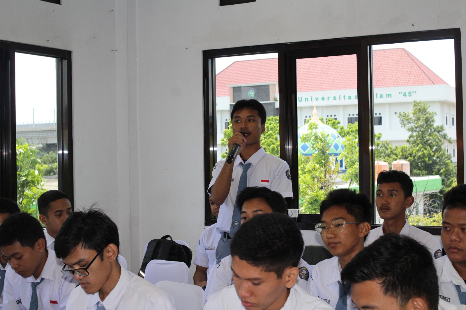 Bekasi-Innovation-Week-2025-Hadirkan-Pelatihan-Teknologi-Tepat-Guna-dan-Hak-Kekayaan-Intelektual-di-UNISMA-BekasiUM-13